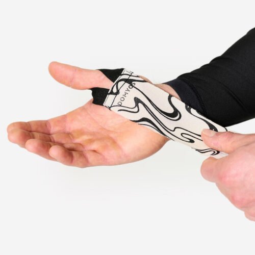 Durable Boxing Wraps 3 m - Off-White & Black