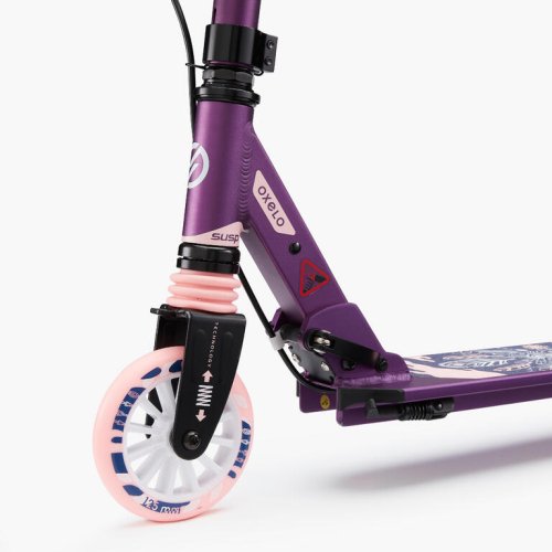 mid-5-kids-scooter-with-handlebar-brake-and-suspension-purple-oxelo-8520770-3.jpg Mid 5 Kids' Scooter with Handlebar Brake and Suspension - Purple